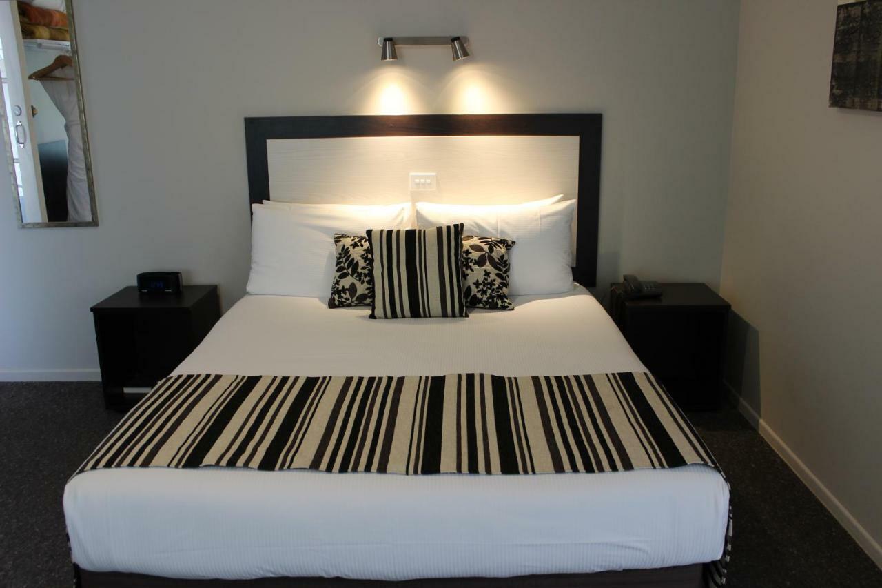Quality Inn Acapulco Таупо Экстерьер фото