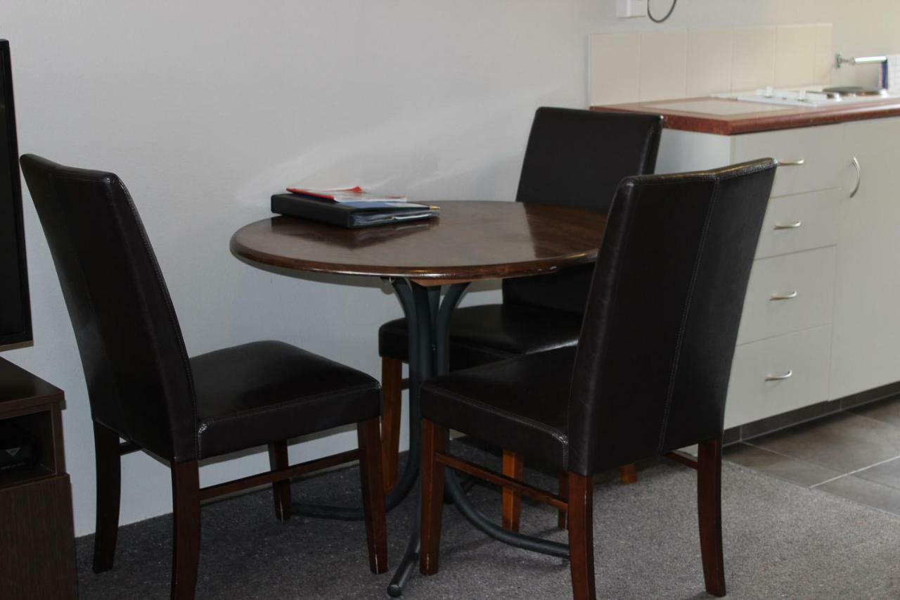 Quality Inn Acapulco Таупо Экстерьер фото